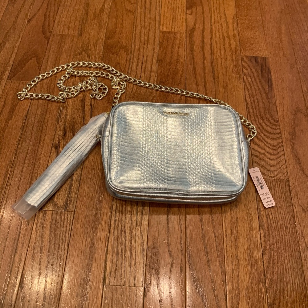 NWT VS Python Metallic Bag - Picture 2 of 4